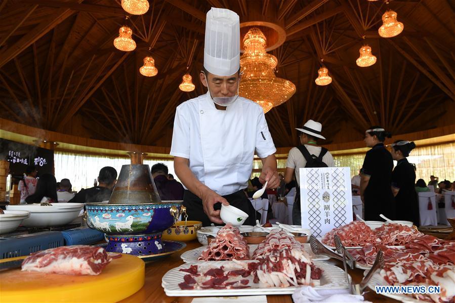 CHINA-INNER MONGOLIA-XILIN GOL-FOOD PROMOTION (CN)