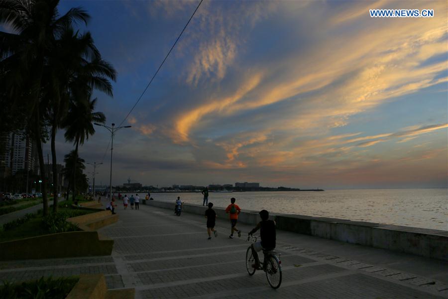 PHILIPPINES-MANILA-SUNSET 