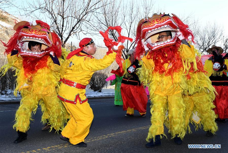 CHINA-XINJIANG-ALTAY-LANTERN FESTIVAL-CELEBRATIONS (CN)