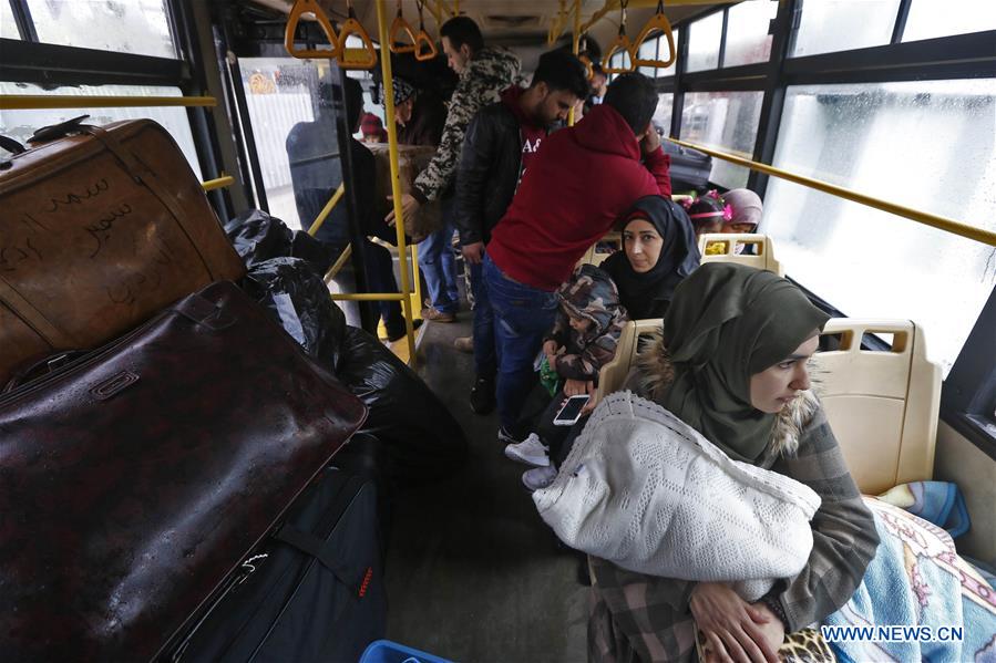 LEBANON-BEIRUT-REFUGEES-RETURNING HOME