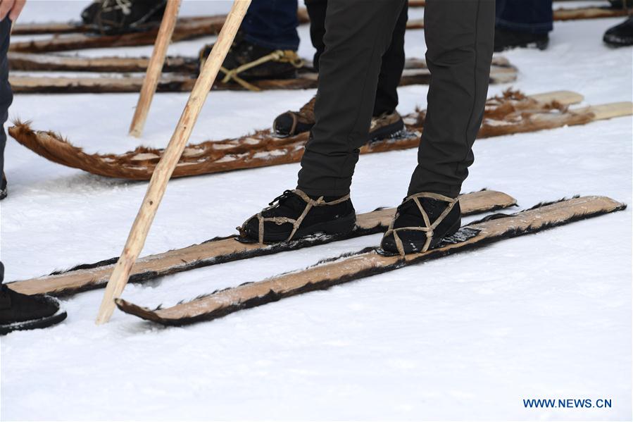 (SP)CHINA-XINJIANG-ALTAY-FUR SNOWBOARDS(CN)