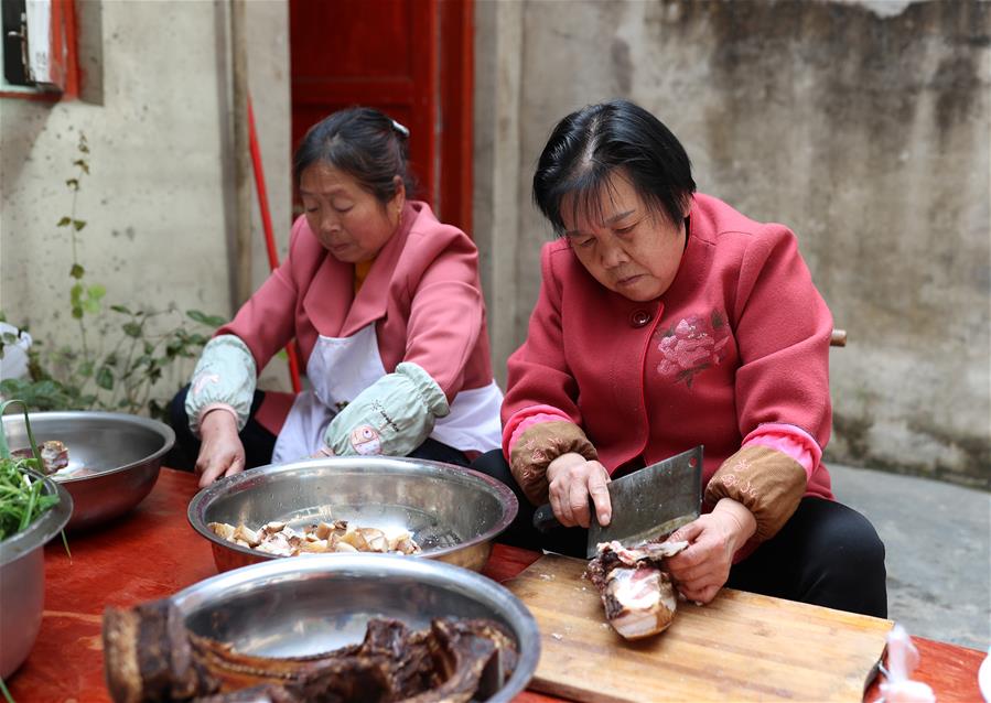 #CHINA-GUIZHOU-TONGREN-TRADITIONAL FOOD (CN)