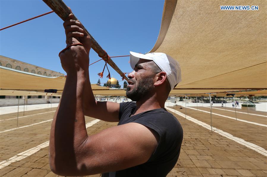 MIDEAST-JERUSALEM-RAMADAN PREPARATION