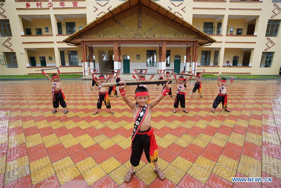 CHINA-YUNNAN-DEHONG-JINGPO-PRIMARY SCHOOL (CN)