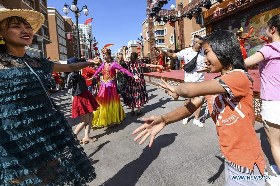 CHINA-XINJIANG-CHILDREN-SUMMER VACATION (CN)