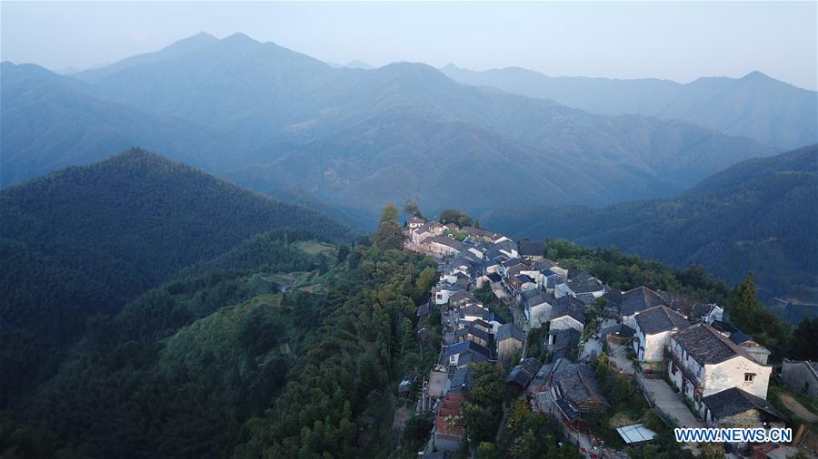 CHINA-ANHUI-MULIHONG VILLAGE-SCENERY (CN)