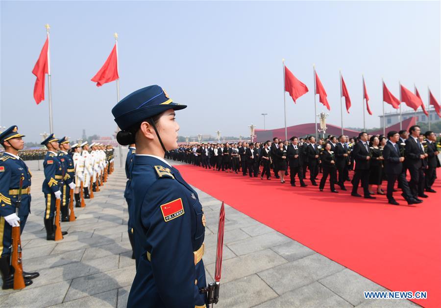 CHINA-BEIJING-MARTYRS' DAY-CEREMONY (CN)