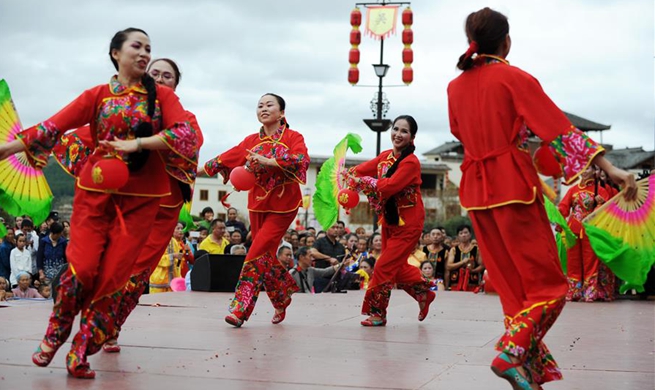 China Focus: Chinese farmers greet first harvest festival