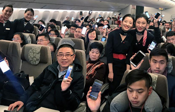 Chinese airlines allow inflight mobile phone use, wifi