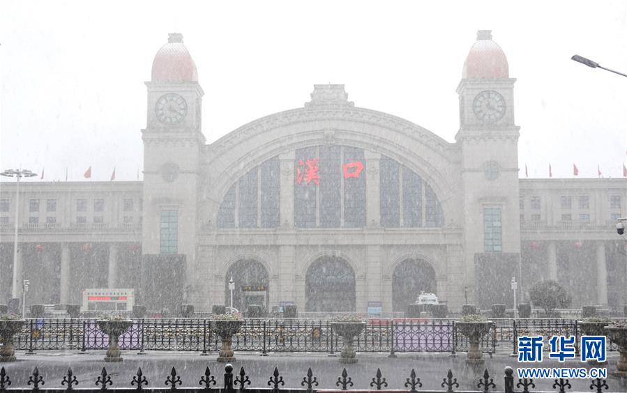 （聚焦疫情防控）（3）武漢迎來(lái)雨雪降溫天氣