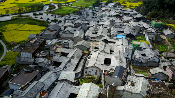 獨特的屯堡古建筑村落——貴州本寨古村