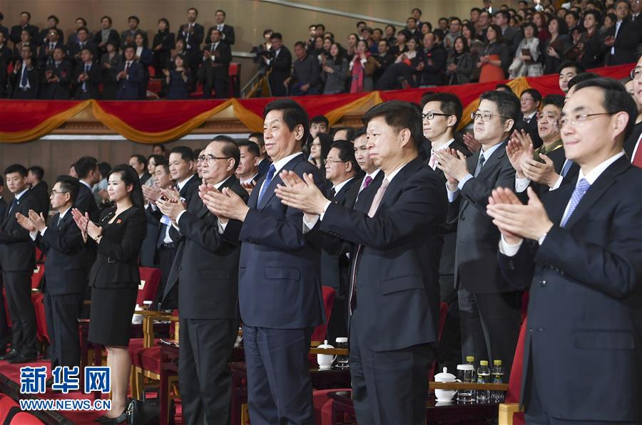 （時(shí)政）（1）朝鮮友好藝術(shù)團(tuán)在京訪演 栗戰(zhàn)書(shū)、王滬寧分別出席有關(guān)活動(dòng)